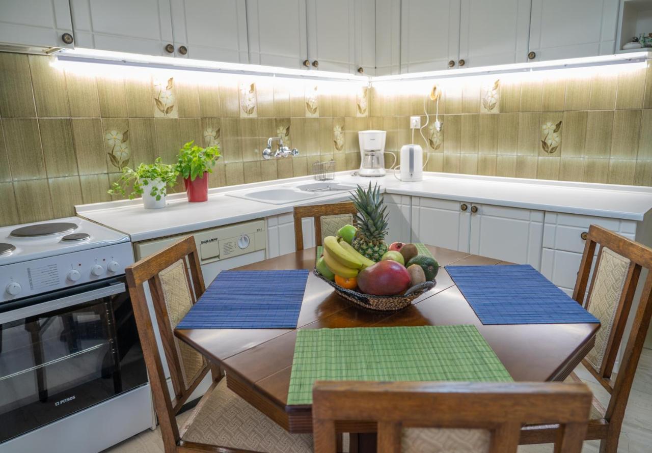 Aiolos Apartment Ateny Zewnętrze zdjęcie